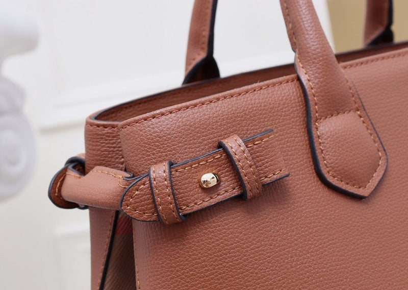 Burberry Bags - Bagsattire   160