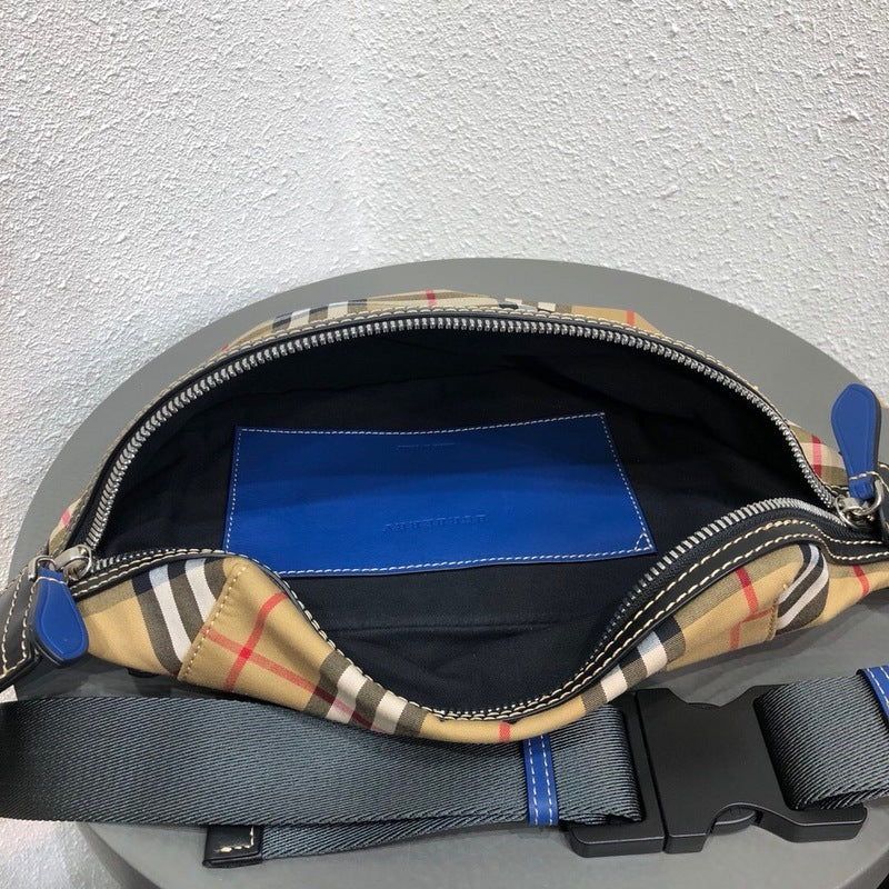 Burberry Bags - Bagsattire   557