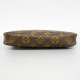 Louis Vuitton Pochette Accessoires  Canvas Clutch Bag
