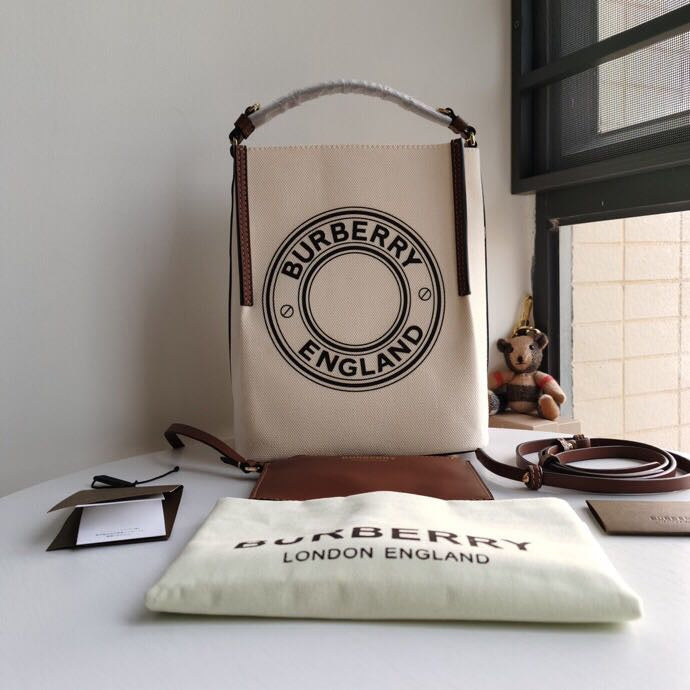 Burberry Bags - Bagsattire   208