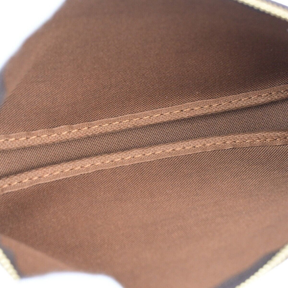 Louis Vuitton Pochette Accessoires  Canvas Clutch Bag