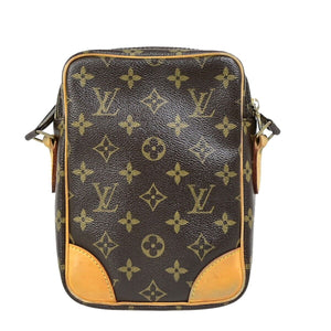 Louis Vuitton Amazon  Canvas Clutch Bag