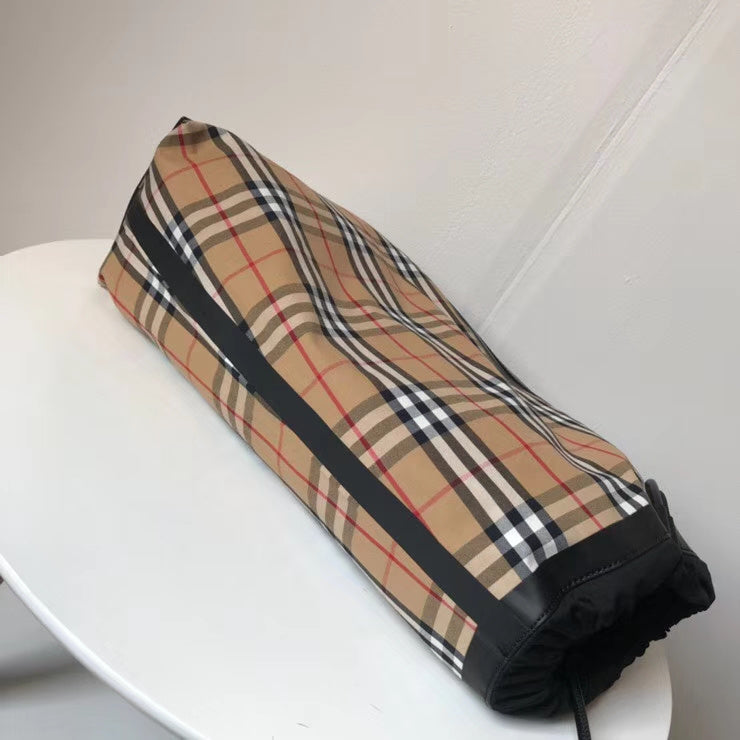 Burberry Bags - Bagsattire   558