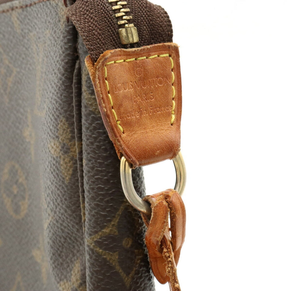 Louis Vuitton Pochette Accessoire  Canvas Clutch Bag