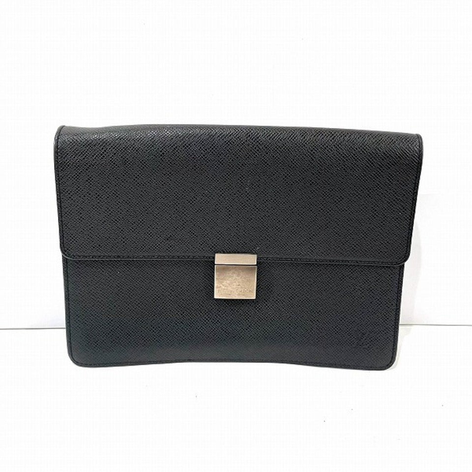 Louis Vuitton Selenga  Leather Clutch Bag