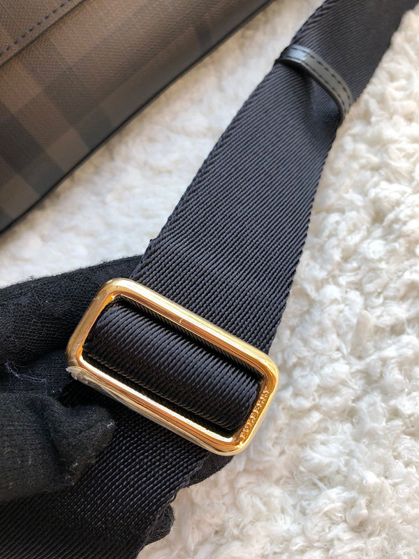 Burberry Bags - Bagsattire   379