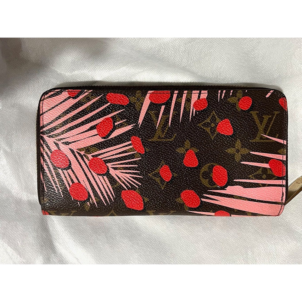 LOUIS VUITTON Jungle Dots Zippy Wallet Sugar pink Poppy Wallet Clutch
