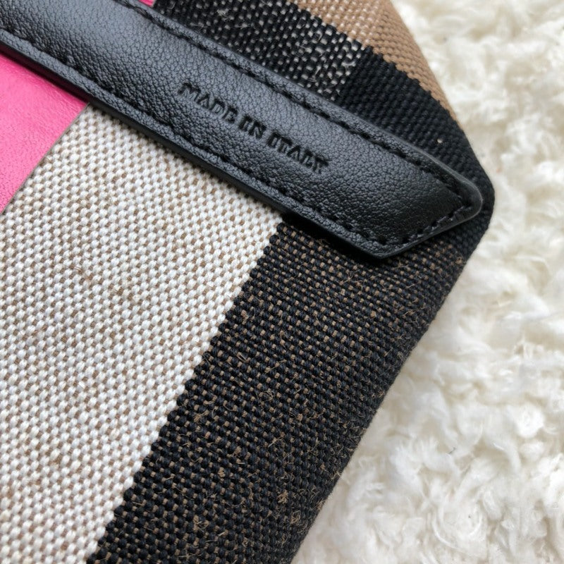 Burberry Bags - Bagsattire   349