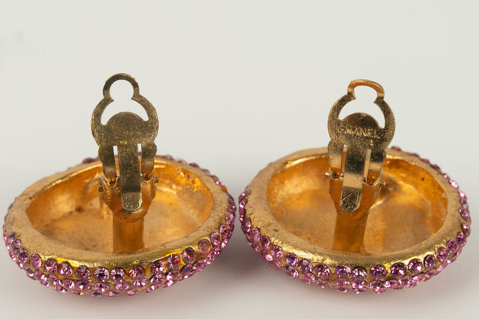 Boucles d'oreilles strassées Chanel