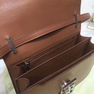 Burberry Bags - Bagsattire   725