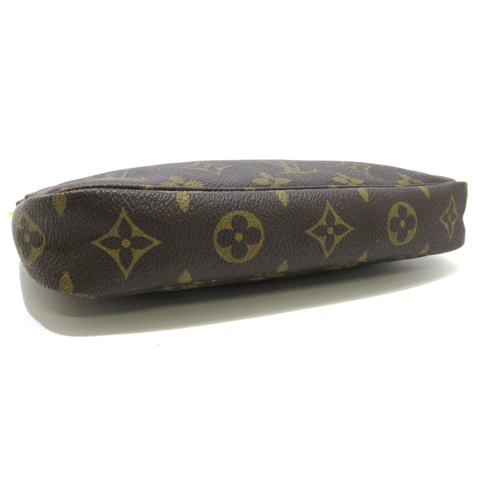 Louis Vuitton Pochette Accessoire  Canvas Clutch Bag