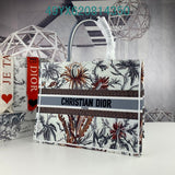 Christian Dior Bags Bags - The Tote   085