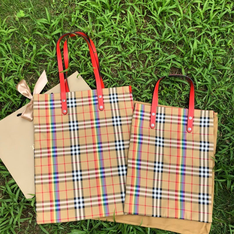 Burberry Bags - Bagsattire   289