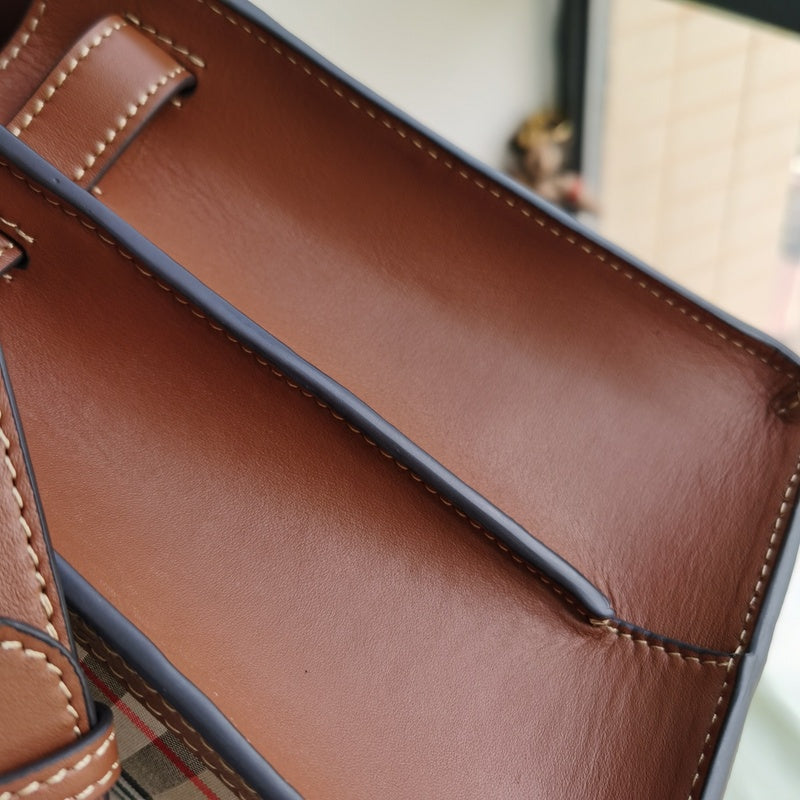 Burberry Bags - BG Bags - 786