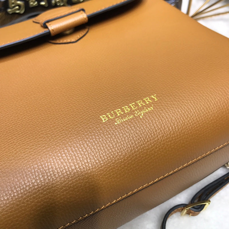 Burberry Bags - Bagsattire   240