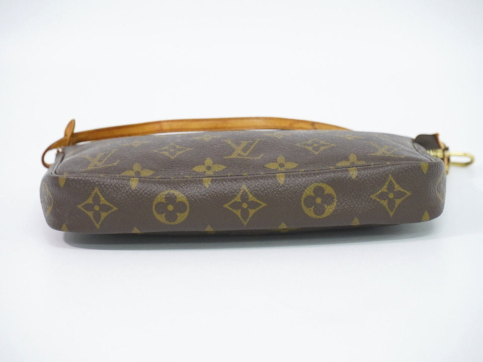 Louis Vuitton Pochette Accessoire Clutch Bag