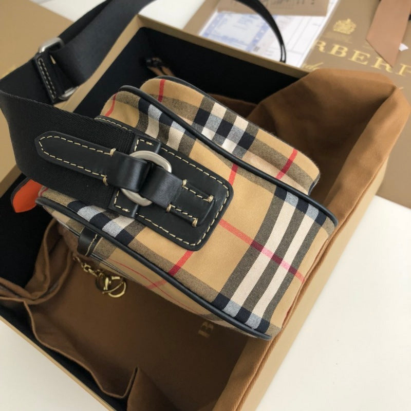 Burberry Bags - Bagsattire   420