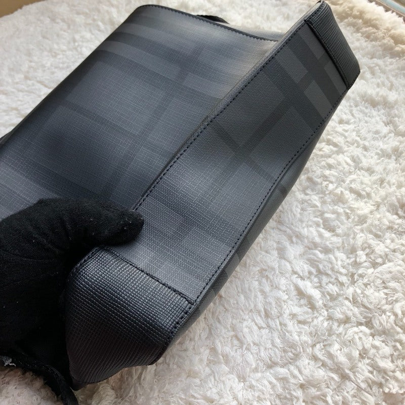 Burberry Bags - Bagsattire   392