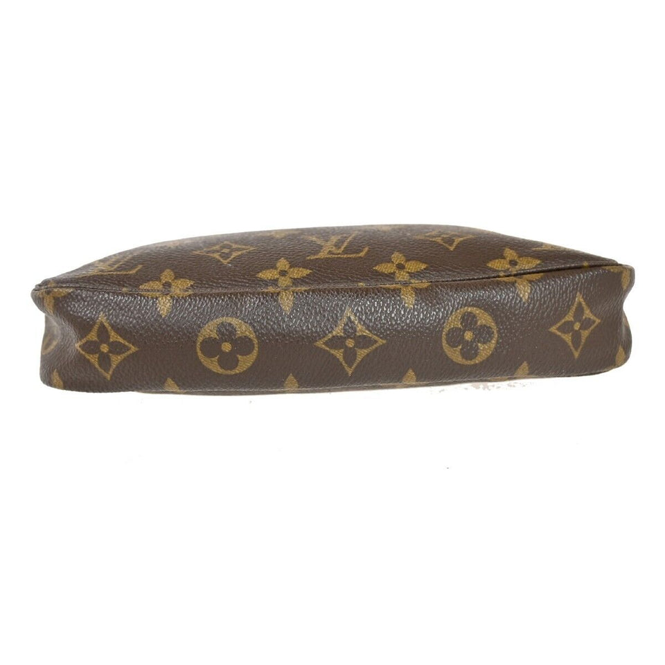 Louis Vuitton Pochette Accessoire  Canvas Clutch Bag