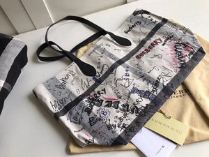 Burberry Bags - Bagsattire   290