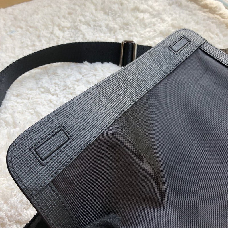 Burberry Bags - Bagsattire   392