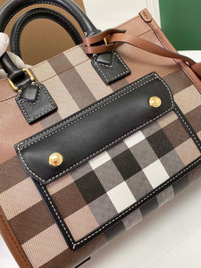 Burberry Bags - BG Bags - 339