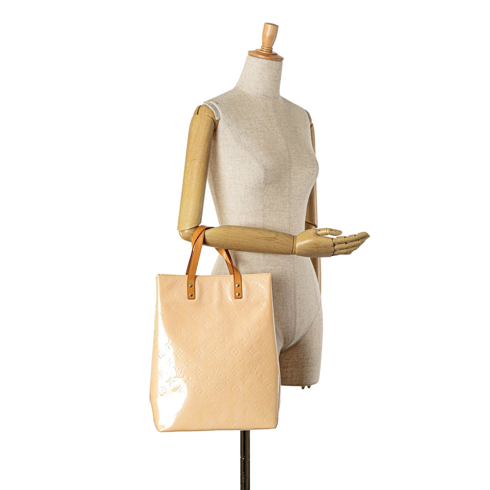 White Louis Vuitton Monogram Vernis Reade MM Tote Bag