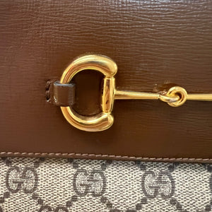 Crossbody Luxury Designer By Gucci  Size: Small