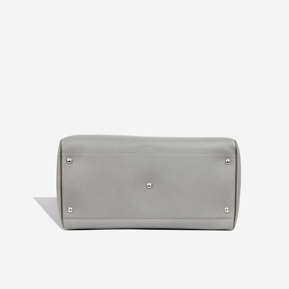 Louis Vuitton Neo Kendall Taiga