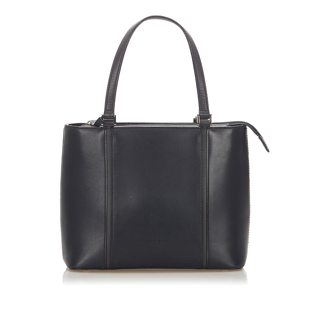 Burberry Leather Handbag (SHG-17688)