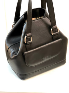 BURBERRY VINTAGE LEATHER SHOULDER BAG