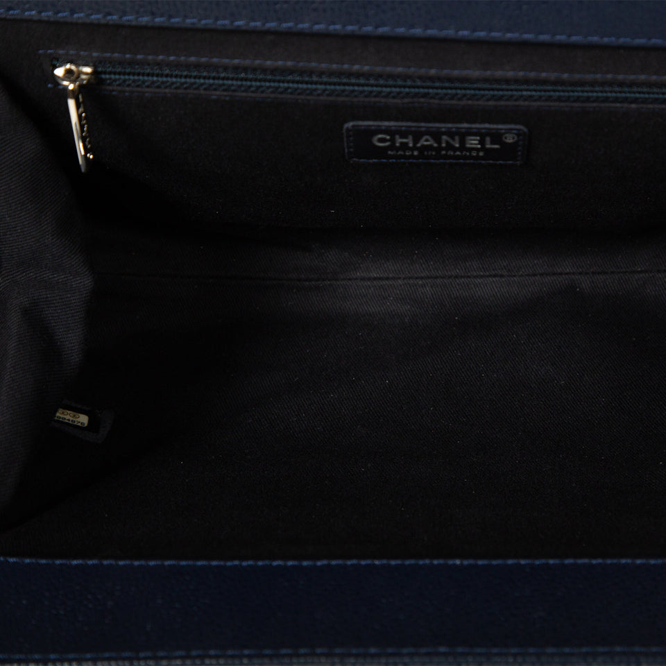 Classic CC Clutch - Caviar