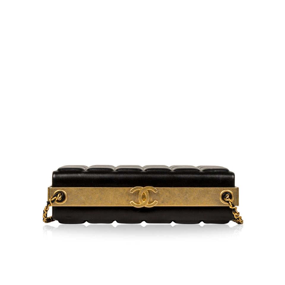 SS17 Runway Clutch on Chain
