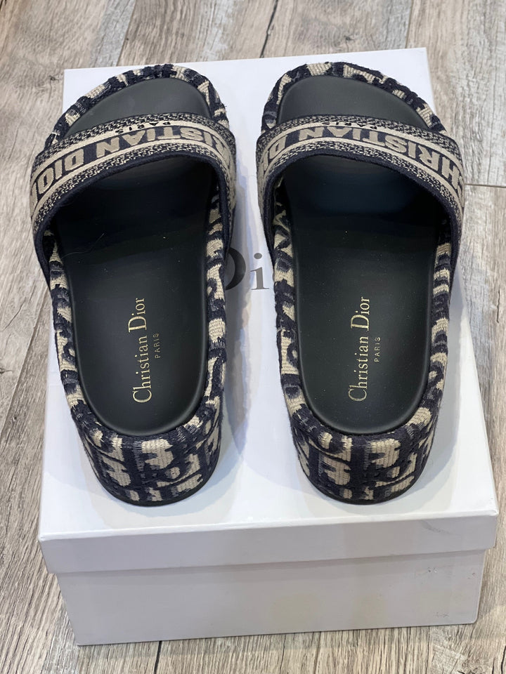 DIOR OBLIQUE D-WAY PLATFORM SANDALS DEEP BLUE