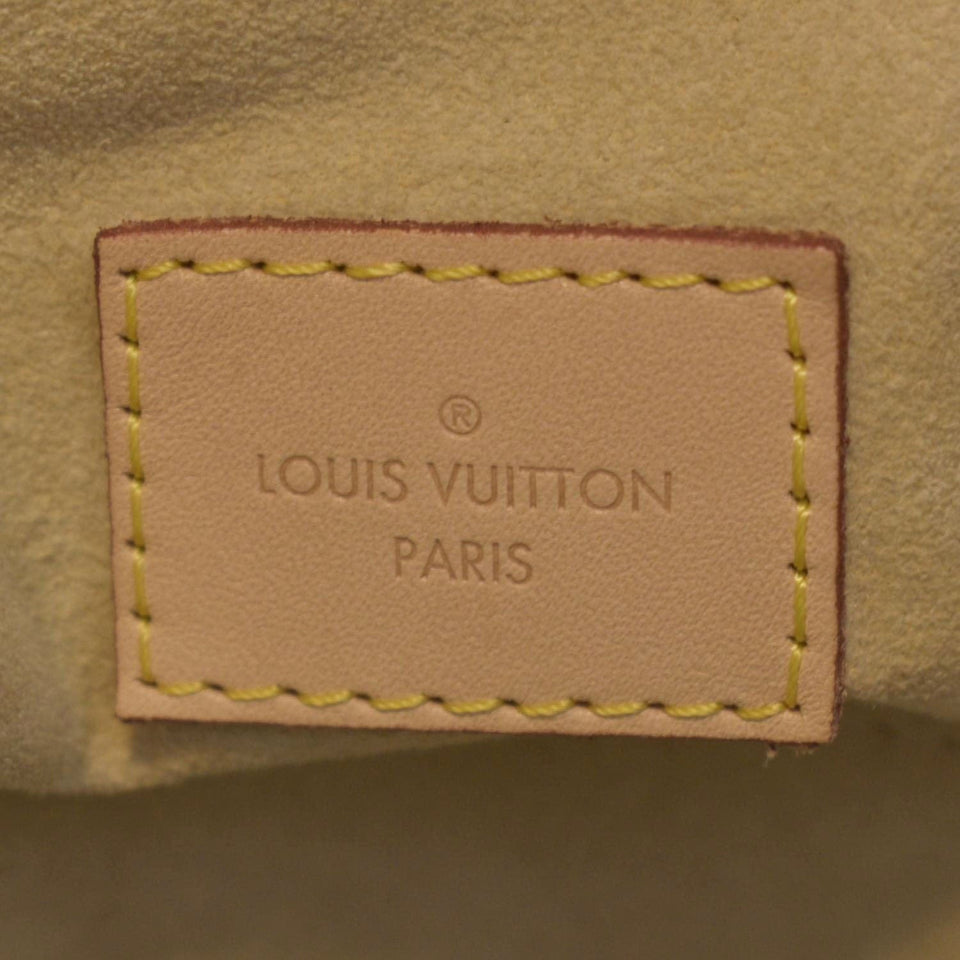 LOUIS VUITTON  Artsy MM Monogram Canvas Hobo Bag Brown