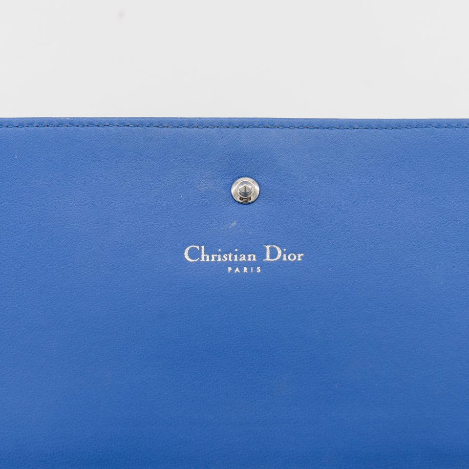 Christian Dior Diorama wallet on chain