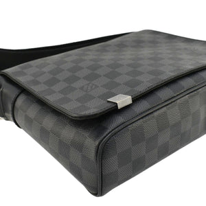 LOUIS VUITTON District PM Damier Graphite Messenger Bag Black
