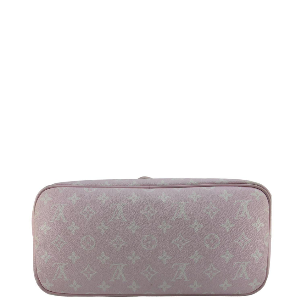 LOUIS VUITTON Neverfull Escale MM Pastel Monogram Giant Canvas Shoulder Bag Multicolor