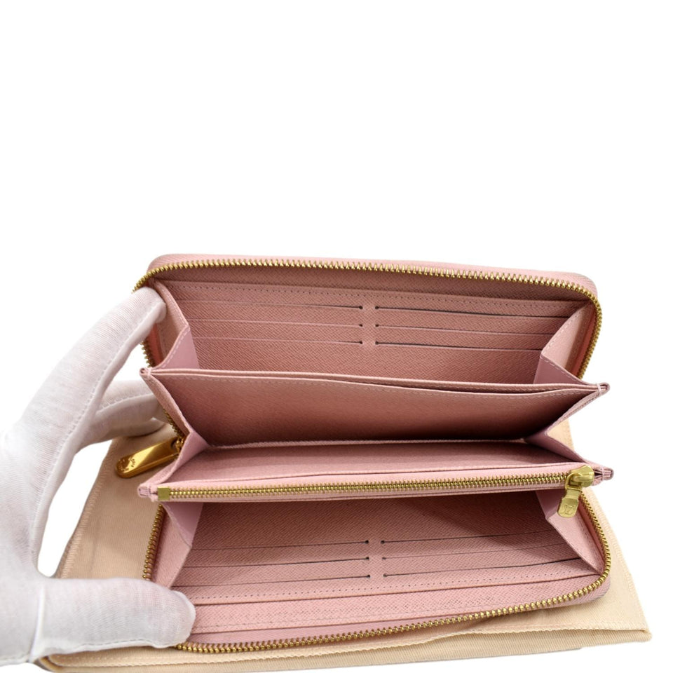 LOUIS VUITTON Zip Around Damier Azur Wallet White