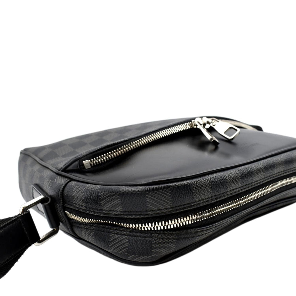 LOUIS VUITTON Dayton Reporter PM Damier Graphite Crossbody Bag Black
