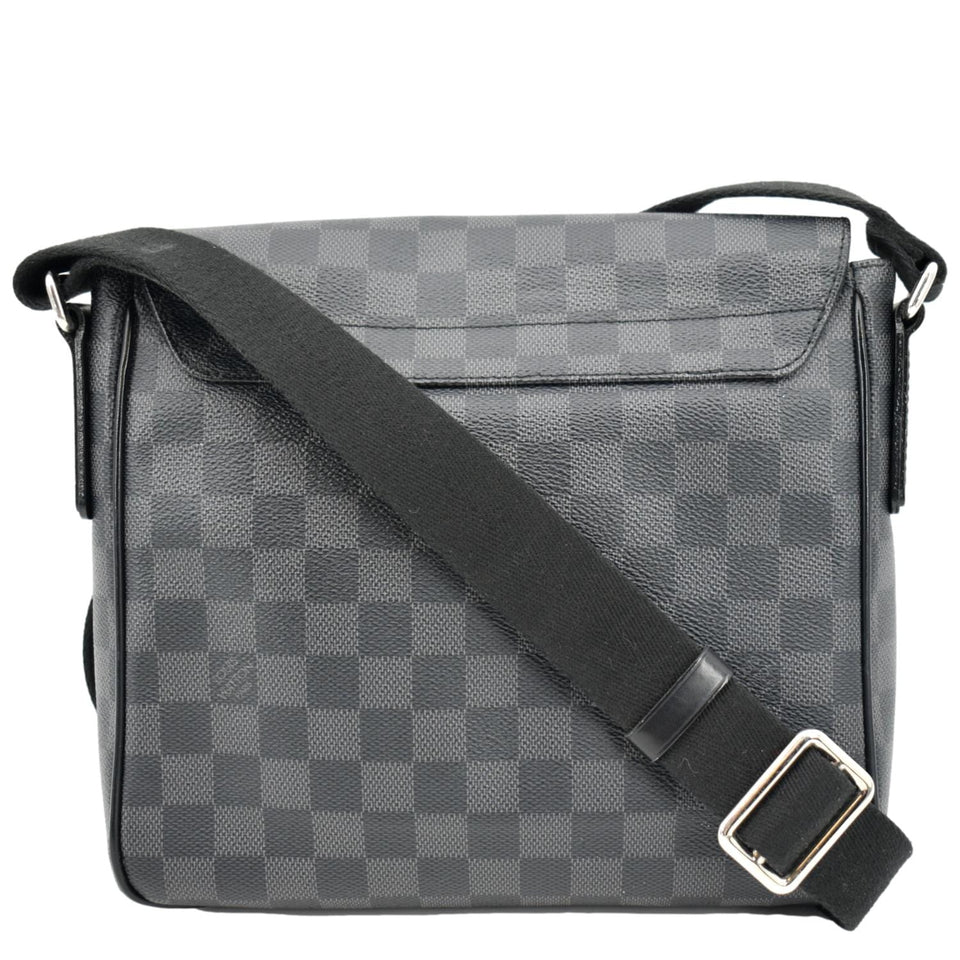 LOUIS VUITTON District PM Damier Graphite Messenger Bag Black