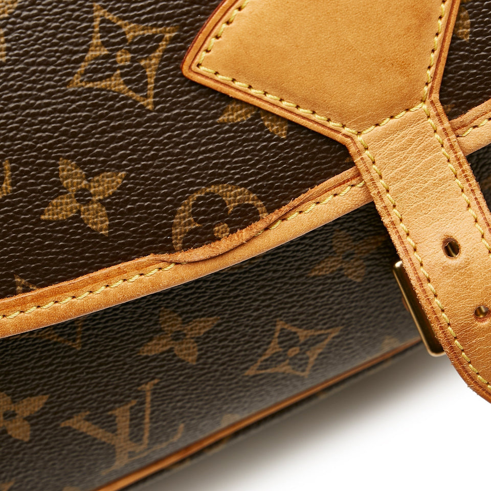 Louis Vuitton Sologne Monogram Canvas
