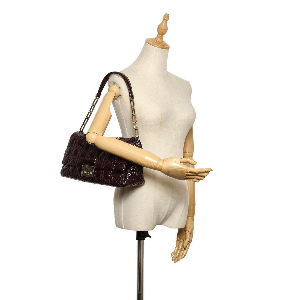 Dior Cannage Miss Dior Patent Leather Flap Bag (SHG-12889)