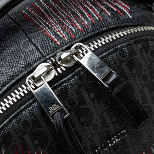 Dior Darklight Stitched Sling Backpack (SHG-bjo6Gu)