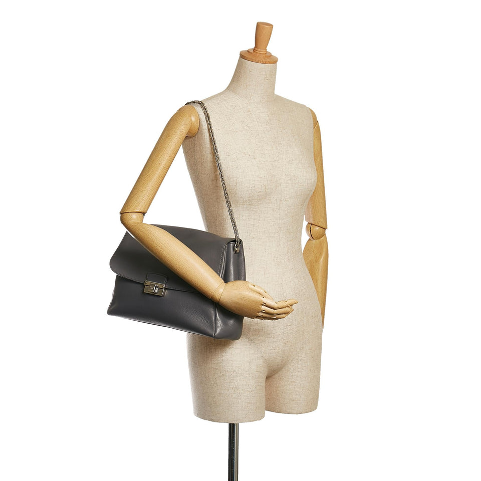 Dior Diorling Leather Shoulder Bag (SHG-34823)