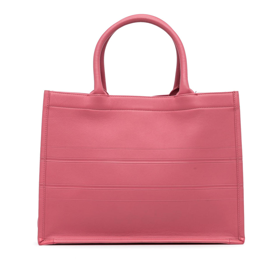 Dior Medium Embossed Book Tote (SHG-btRoK8)