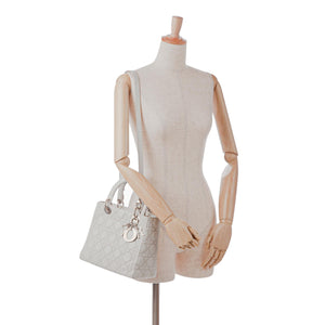 Dior Medium Lambskin Cannage Lady Dior (SHG-lMMCjI)