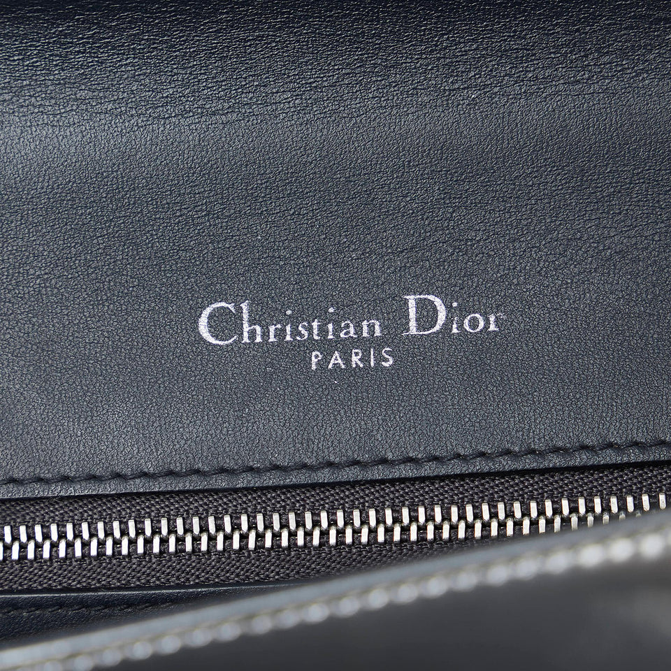 Dior Microcannage Diorama Wallet on Chain (SHG-S7bj1Q)