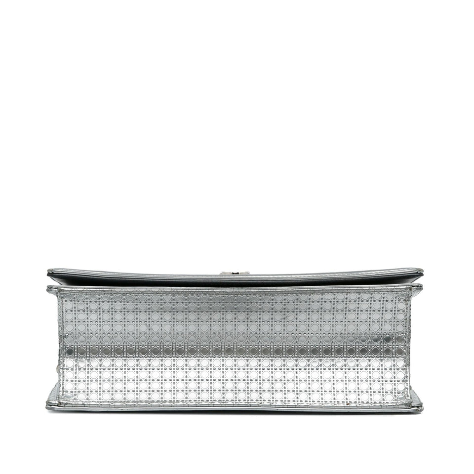 Dior Microcannage Patent Diorama Crossbody Bag (SHG-sJ4yqG)