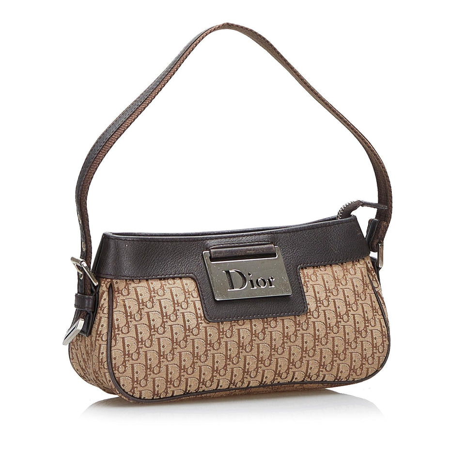 Dior Oblique Street Chic Shoulder Bag (SHG-cVMPP8)